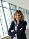Iris Wunder