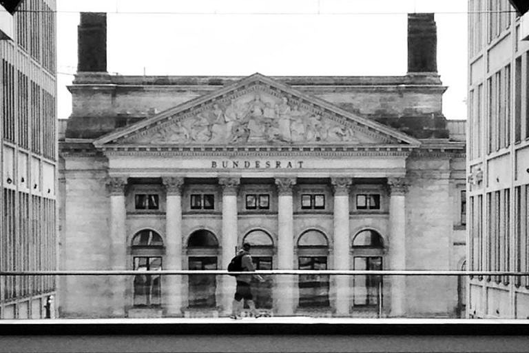 Konferenz am 2. Dezember: Parteipolitik im Bundesrat