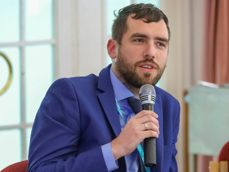 Dr. Sven Messing erhält EU-Stipendium