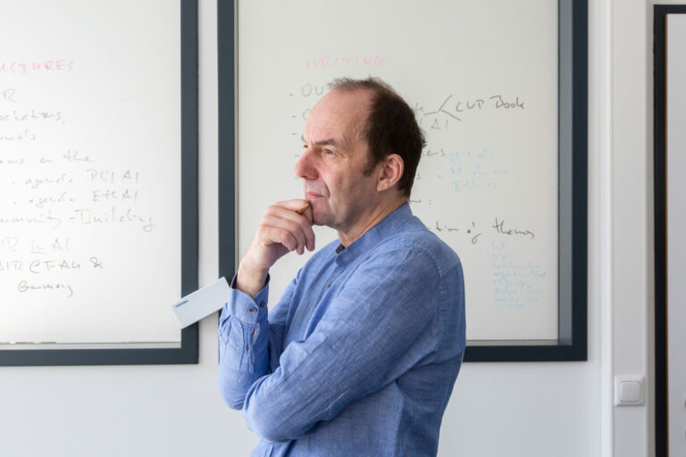 Humboldt-Professor*innen verfassen Empfehlungen zur Künstlichen Intelligenz