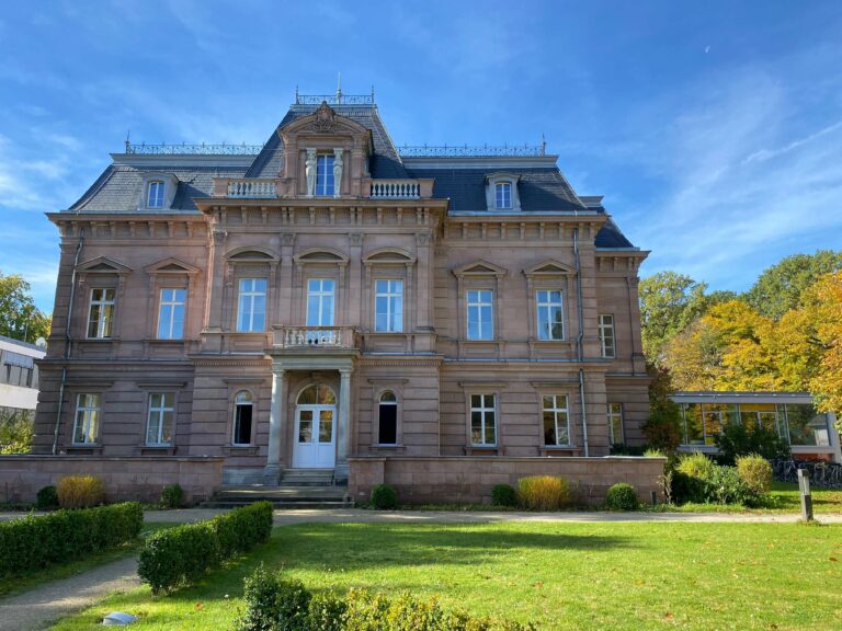 Summer School des Interdisziplinären Zentrums für empirische Lehr-Lernforschung (IZeLL)